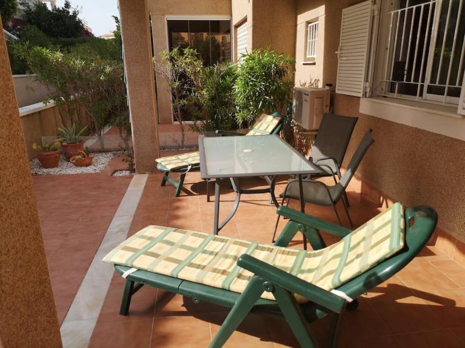Apartament Z Duzym Tarasem Na Pieknym Osiedlu Ориуэла Экстерьер фото