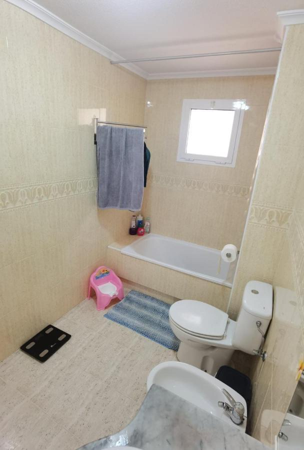 Apartament Z Duzym Tarasem Na Pieknym Osiedlu Ориуэла Экстерьер фото
